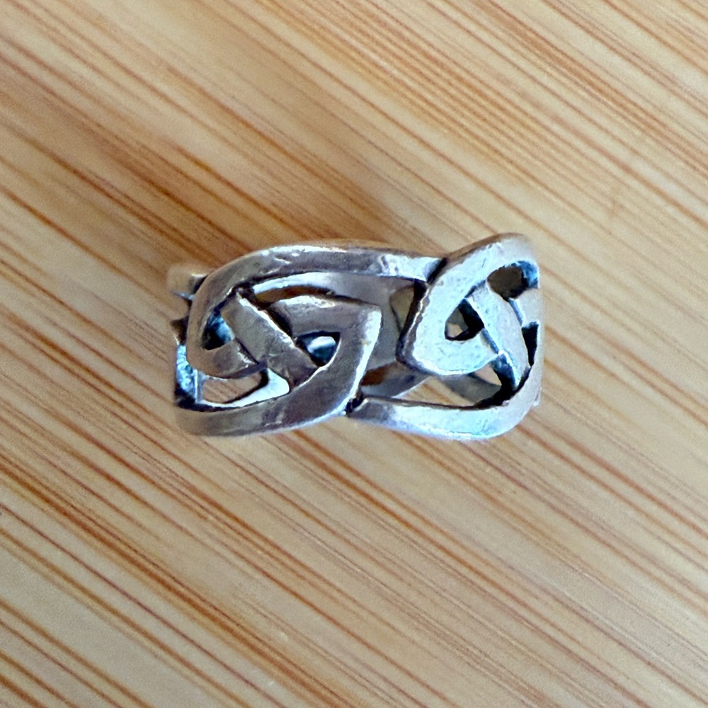Sterling Silver Celtic Knot Ring